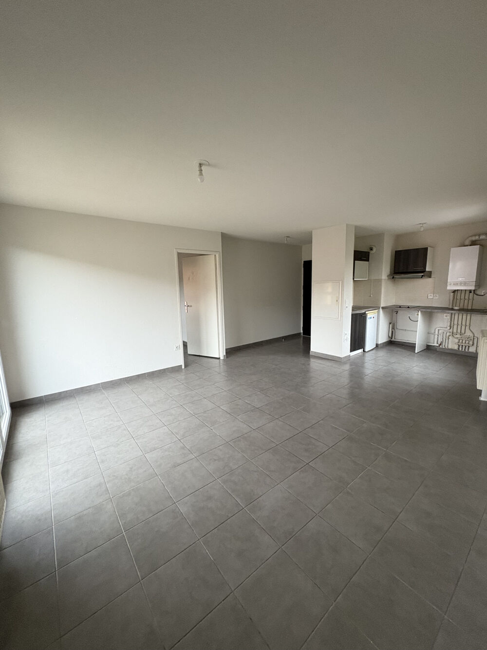 Appartement 2 pièces 45m2 avec balcon