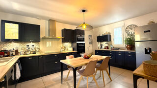  Maison à vendre 8 pièces 237 m²
