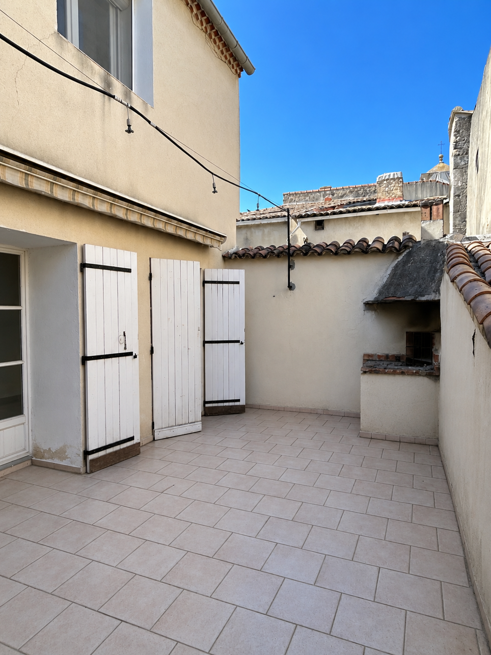 Maison 6 pièces 167 m² · à Pierrelatte · 167 m² · 199 000 €