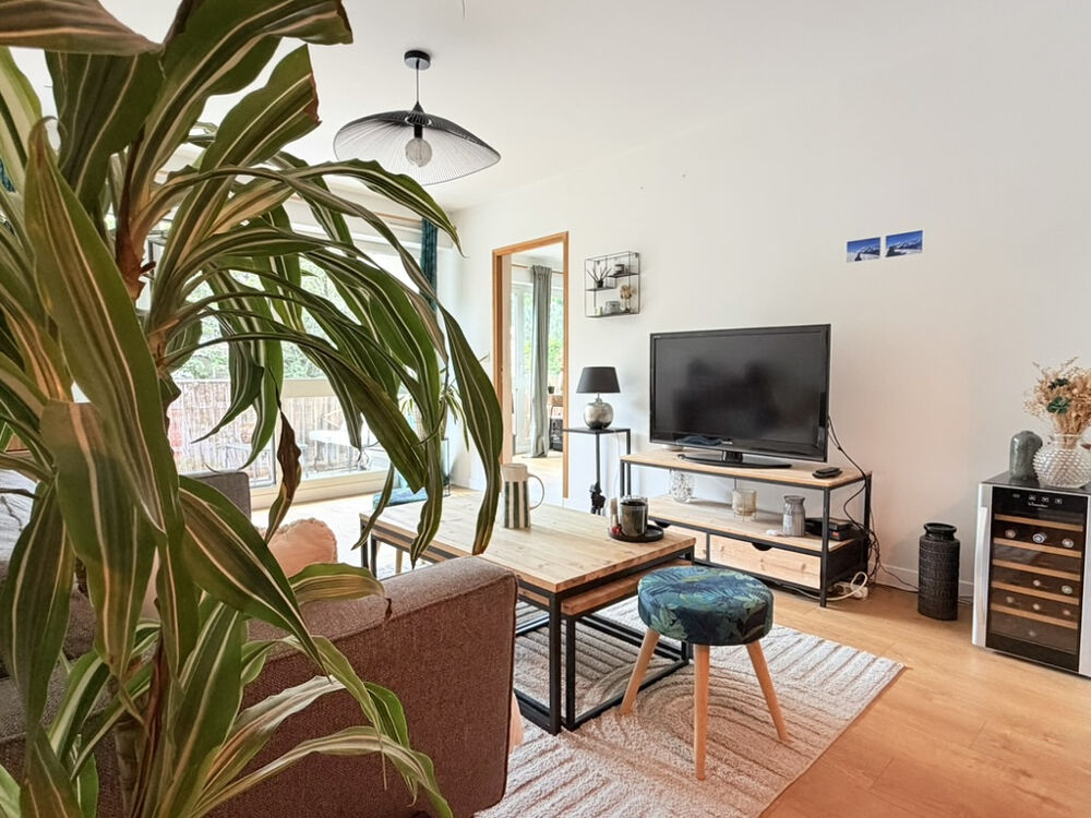 BEL APPARTEMENT T3 63,41 M2 - SECTEUR PROCHE ALMA - RENNES