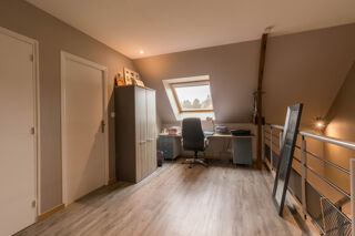  Maison � vendre 9 pi�ces 245 m�