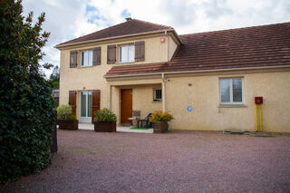  Maison � vendre 5 pi�ces 305 m�