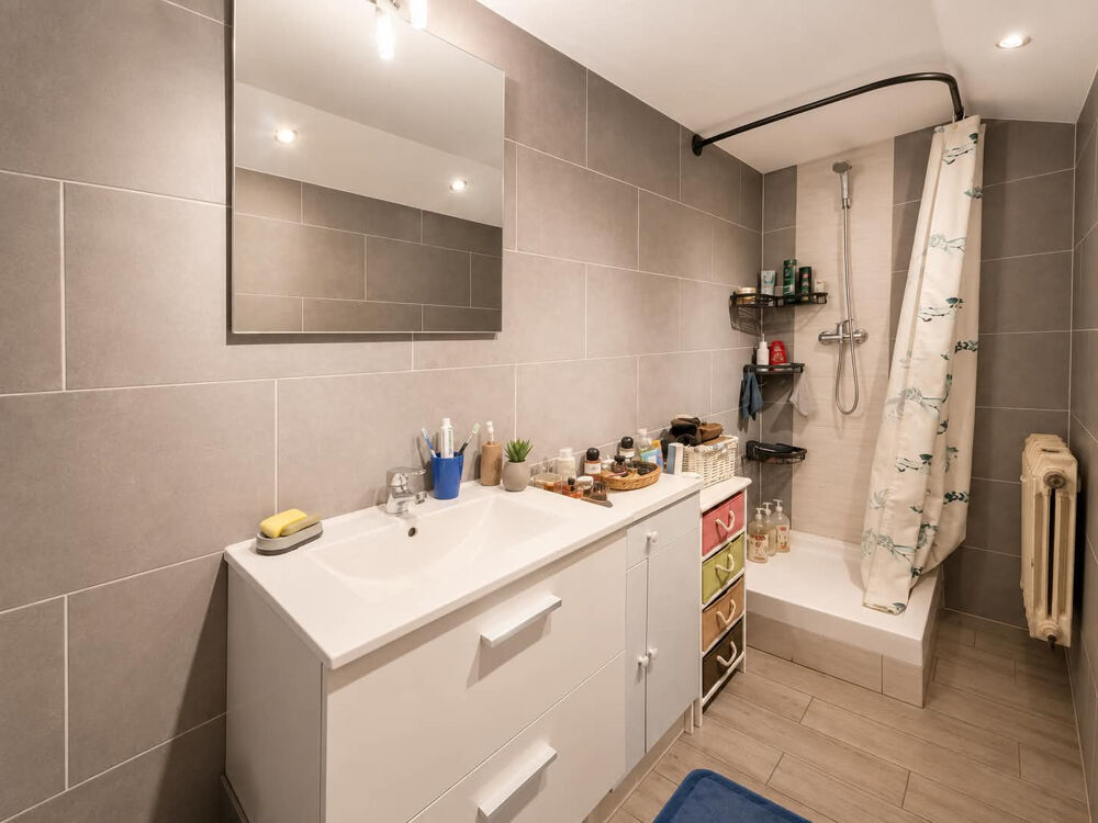 Vente Immeuble Immeuble de rapport 2 LOTS   Centre-ville de Viviers Viviers