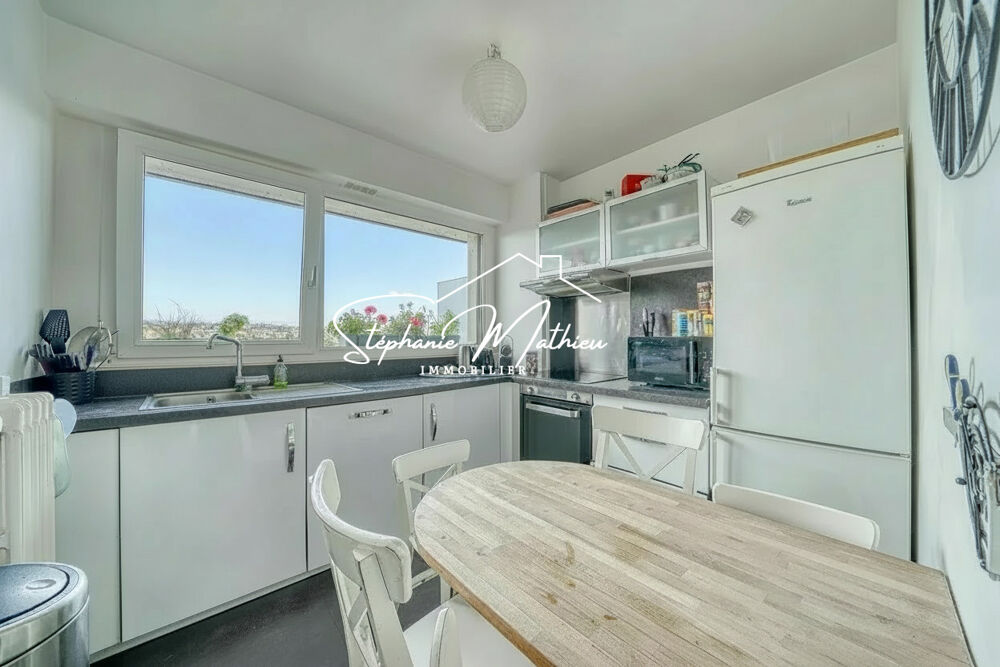 Vente Appartement EXCLUSIVITE - Rueil Triangle d'Or   4 pièces, 5e étage, balcons, jolie vue, parking en sous-sol + cave Rueil malmaison