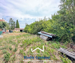  Terrain à vendre 318 m²