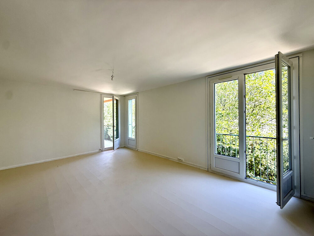 ISABELLE DI NATALE VOUS PRÉSENTE EN EXCLUSIVITÉ SUR PIERRELATTE APPARTEMENT SANS TRAVAUX 100M2 - 4 CHAMBRE