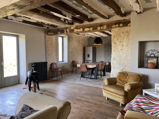  Propriété/château à vendre 4 pièces 127 m²