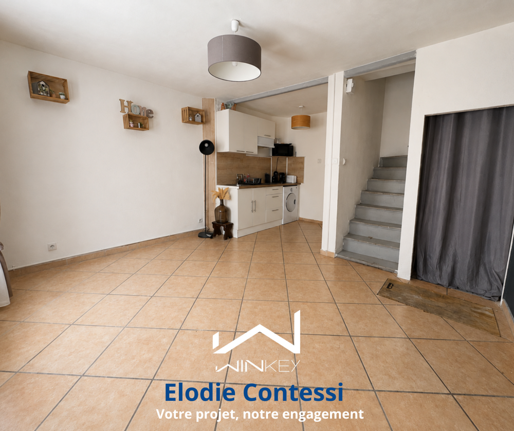 MAISON À BOLLÈNE, 2 CHAMBRES, BALCON.