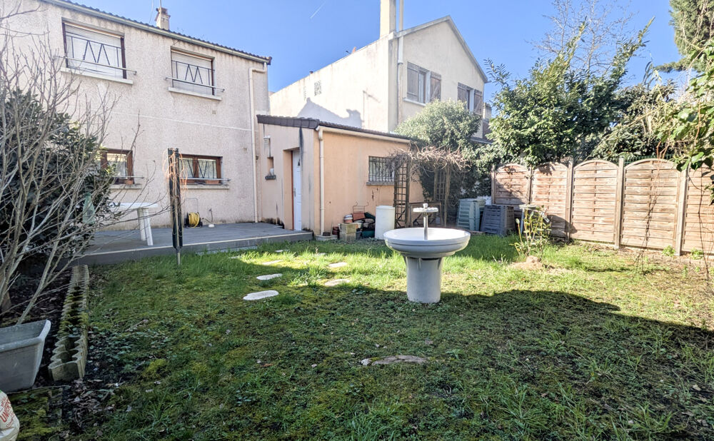 Vente Maison Colombes   Maison 5 pièces avec jardin et double stationnement   T2 Victor Basch à 5 min Colombes