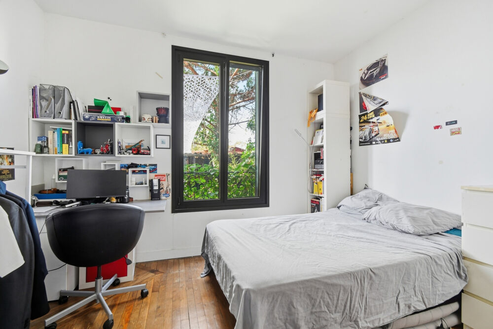 Nanterre Plateau du Mont-Valerien  Maison familiale · Espace de vie de plus de 50 m2 esprit loft