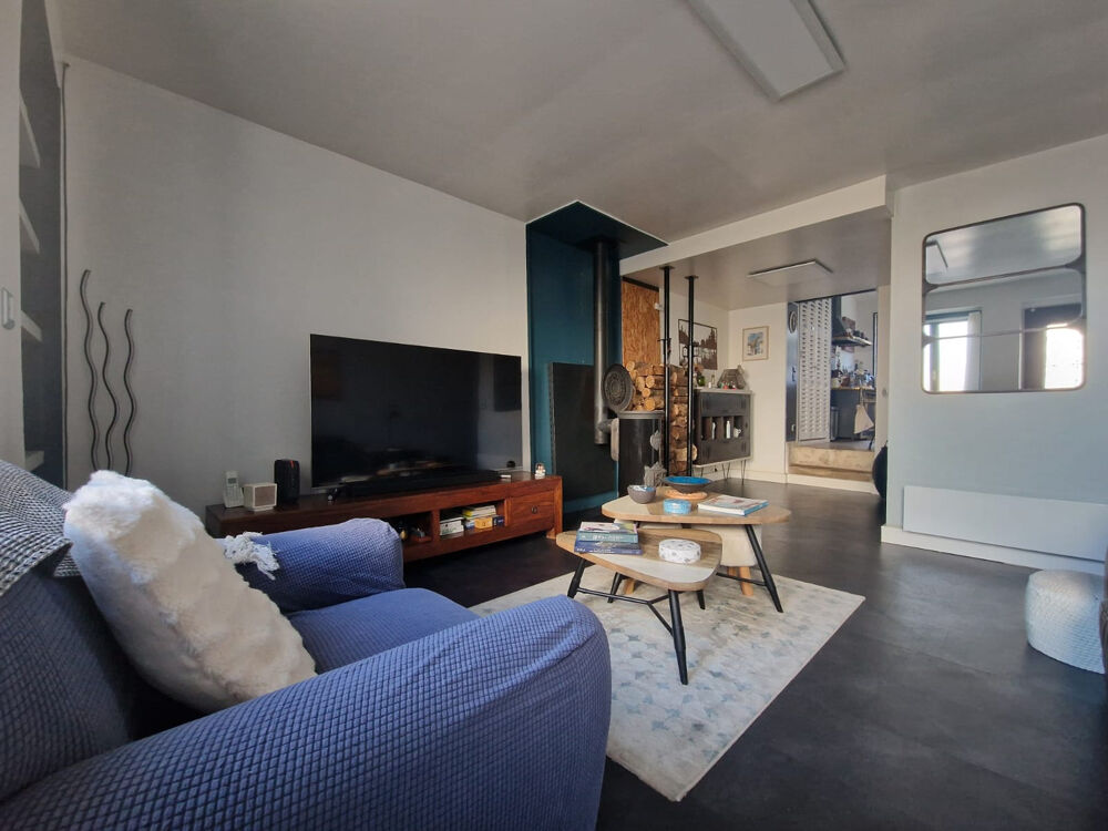 Vente Maison RARE SUR LE SECTEUR - Maison de Ville avec 3 GARAGES FERMÉS INTERIEURS - 111 m2 au sol - 3 chambres - 2 caves Epone
