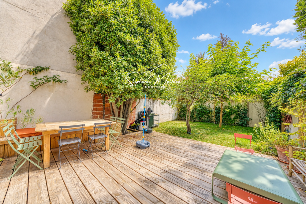 Vente Maison Rueil-Malmaison Triangle d'Or   Maison coup de cœur de 126 m2 avec terrasse & jardin Rueil malmaison