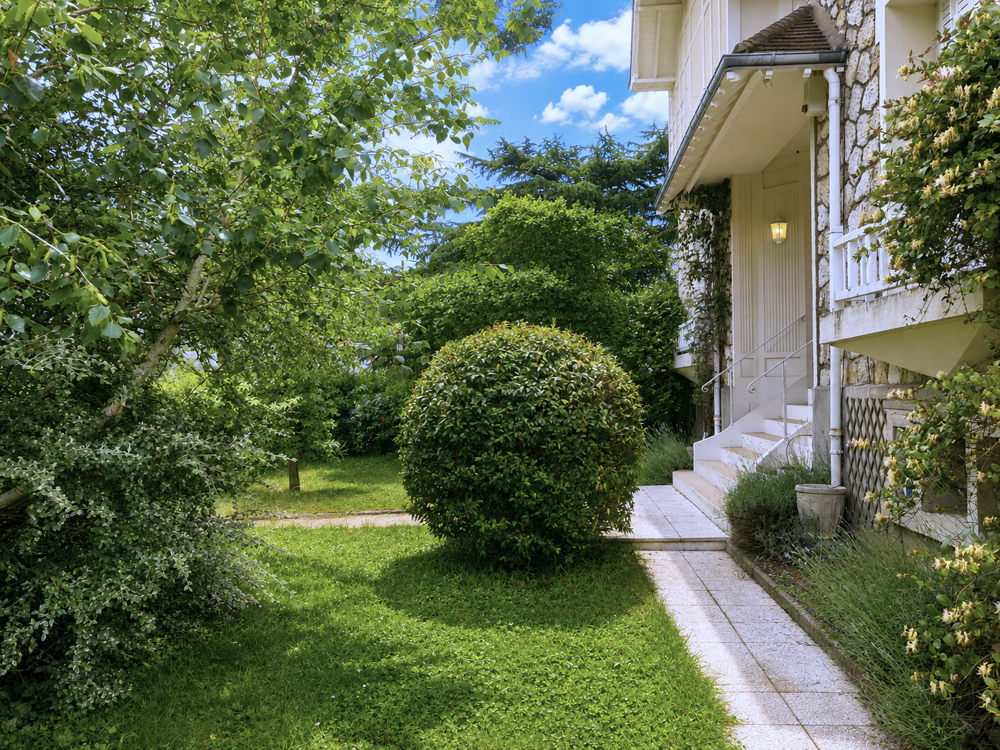 Maison familiale unique à Bois-d'Arcy