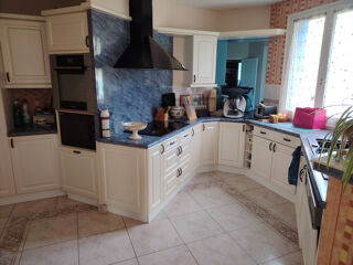  Maison � vendre 8 pi�ces 213 m�