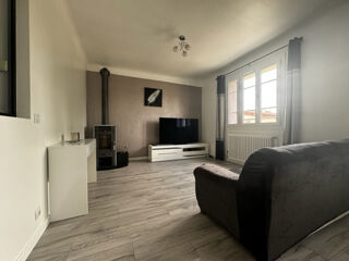  Maison  vendre 8 pices 233 m