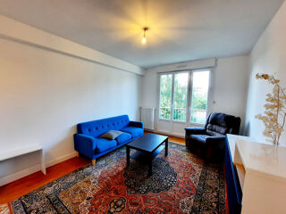  Appartement à louer 3 pièces 60 m²