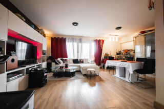  Appartement � vendre 4 pi�ces 74 m�