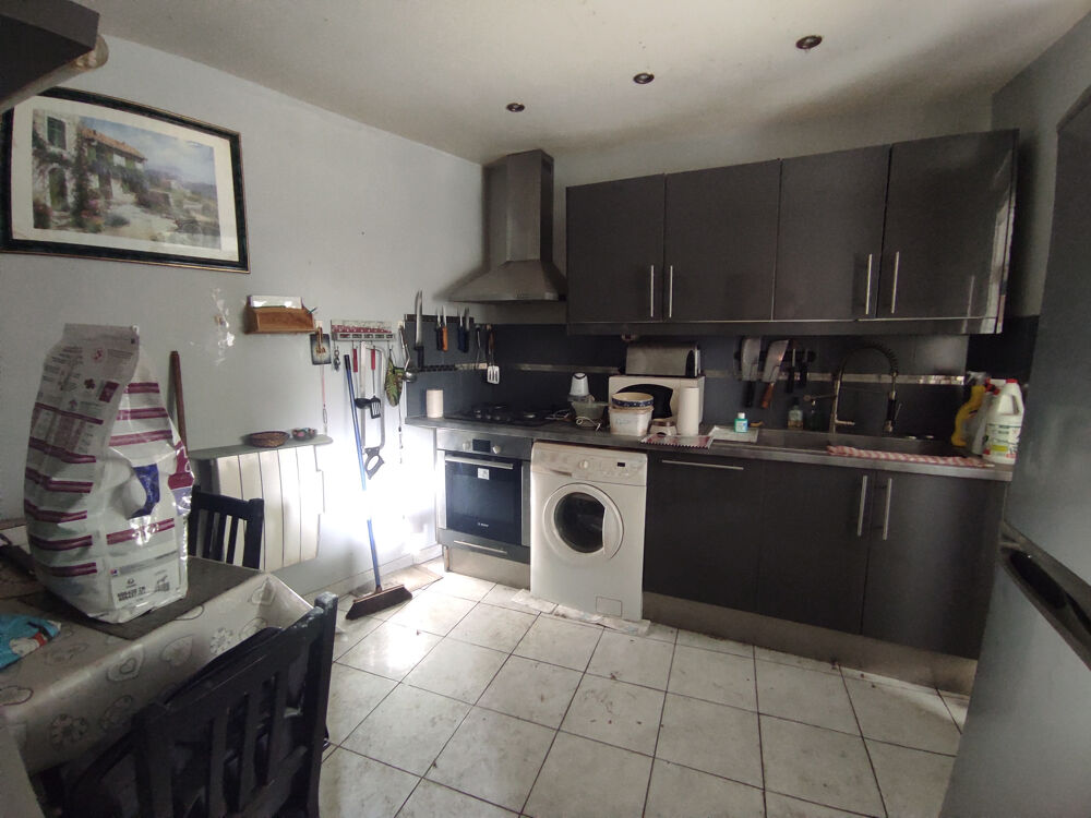 Petite maison 50 m2 4 pièces, très faibles charges, à rénover, 200m du RER