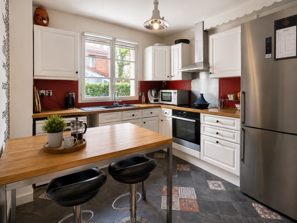 Vente Maison Nanterre Plateau - Maison 5P - Terrasse 90m2 Sud-Ouest - 2 stationnements - Proche Puteaux/La Défense Nanterre