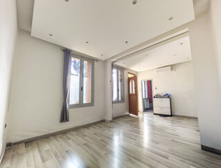 Vente Maison NANTERRE PLATEAU   MAISON DE PLAIN-PIED   TERRAIN DE 380 M2   FORT POTENTIEL D'ÉVOLUTION Nanterre