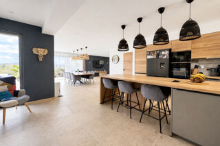  Maison à vendre 6 pièces 149 m²