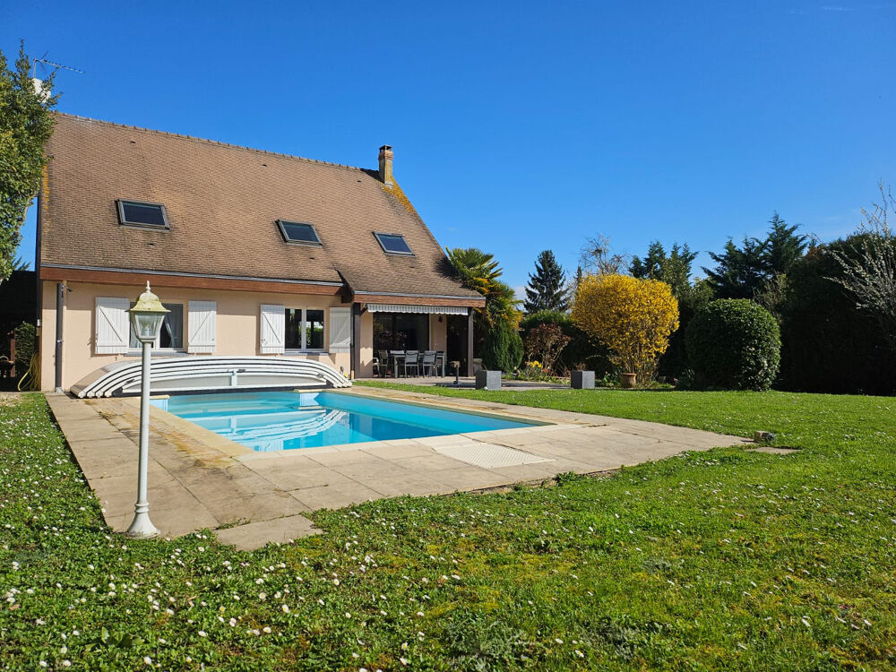 Vente Maison MÉZIERES SUR SEINE - MAISON FAMILIALE - 7 PIECES - 160 M2 - 3 CHAMBRES POSSIBLE 4 - 1 BUREAU - 2 SDB - TERRAIN Mezieres sur seine