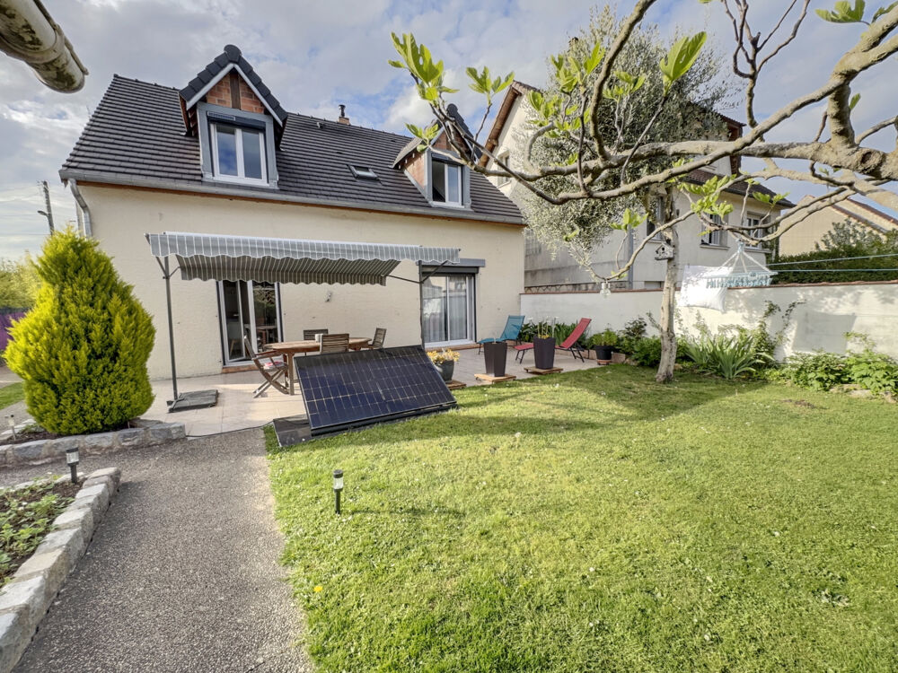 Maison 6 pièces 128 m² · à Ozoir la Ferriere · 128 m² · 459 900 €