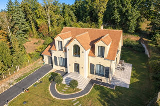  Maison à vendre 7 pièces 295 m²