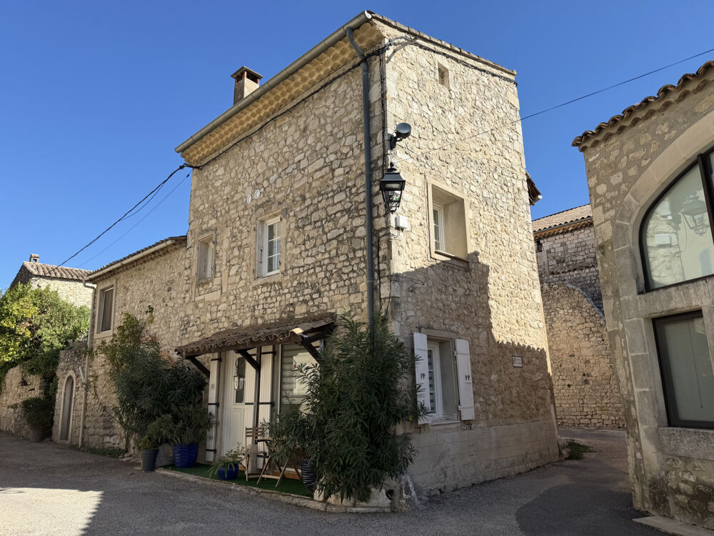 LA GARDE-ADHÉMAR MAISON DE CHARME AU COEUR DU VILLAGE 2 CHAMBRES - 84M2