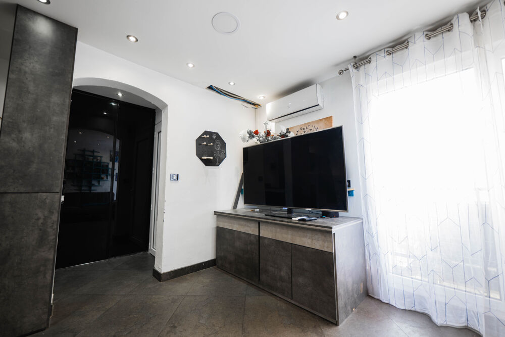 Vente Duplex/Triplex Duplex en dernier étage avec climatisation et fort potentiel Bondoufle