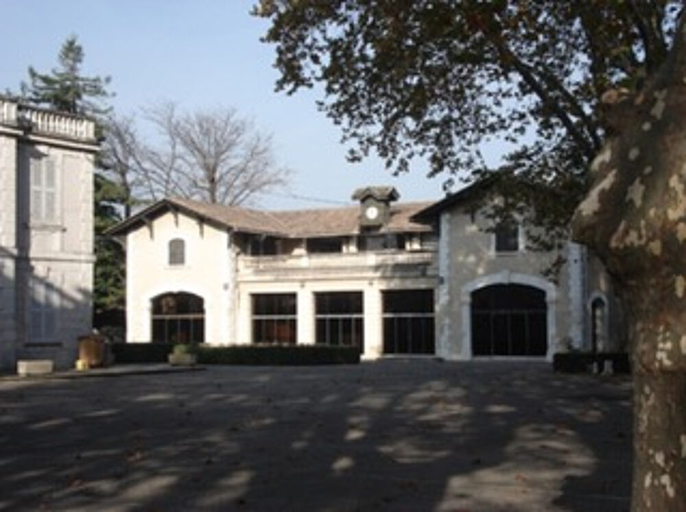 � vendre  Propri�t�/ch�teau Pierrelatte (26700)