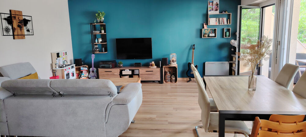 Vente Appartement RENNES  A VENDRE   Superbe appartement type 3 de 85 m2 avec terrasse et garage   Emplacement recherché Rennes
