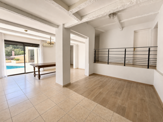  Maison à vendre 8 pièces 204 m²