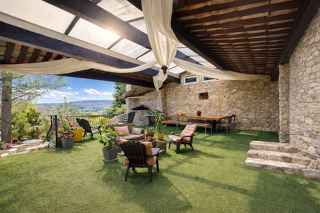  Propri�t�/ch�teau � vendre 10 pi�ces 250 m�
