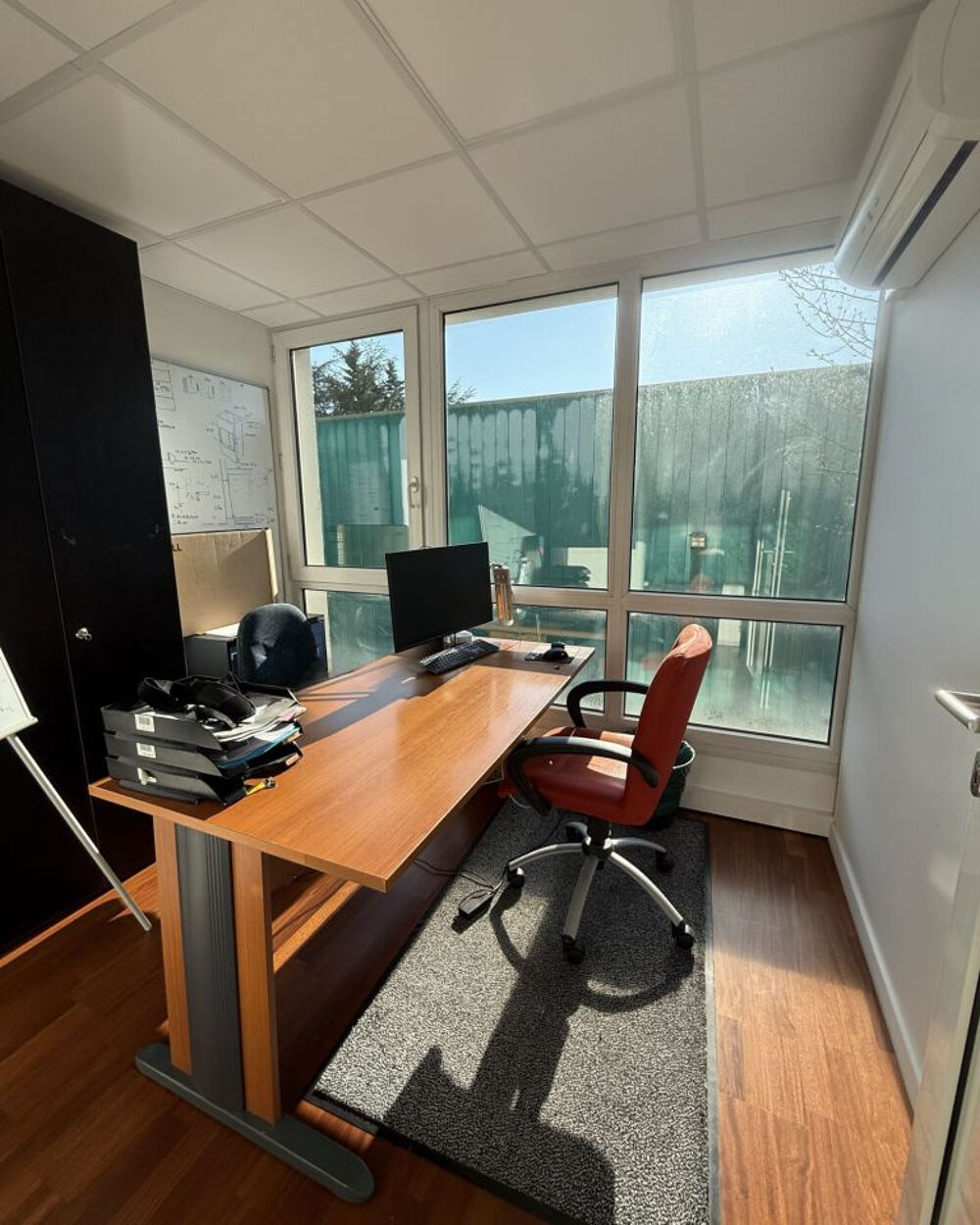   Bureaux 205 m2   Croissy-sur-Seine   Idéal investisseur ou exploitant Croissy sur seine