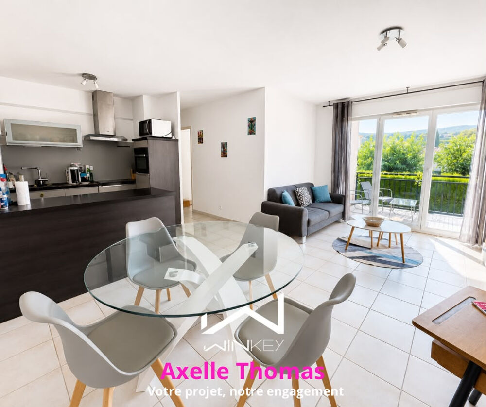 Appartement avec balcon, 2 chambres, parking, privé, secteur recherché