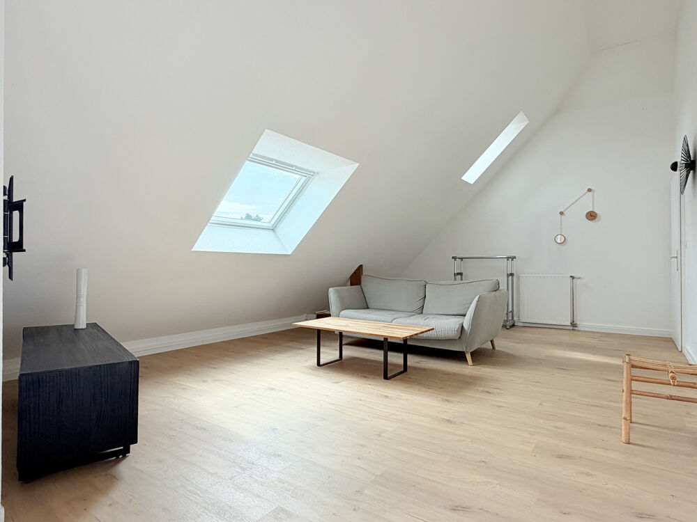 GRAND APPARTEMENT T3 LUMINEUX - CHANTEPIE (35135)