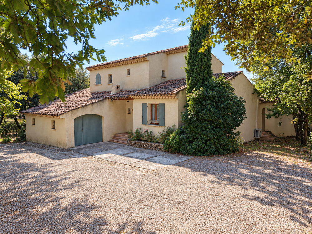 Vente Maison Nathalie SINARD vous présente sur SAINT-PAUL-TROIS-CHÂTEAUX  une PROPRIÉTÉ DE CHARME, 5 CHAMBRES, PISCINE À DÉ St paul trois chateaux