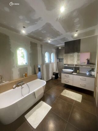  Maison � vendre 4 pi�ces 193 m�