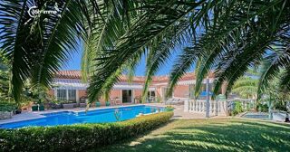  Maison  vendre 8 pices 255 m