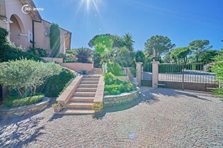  Maison � vendre 8 pi�ces 255 m�