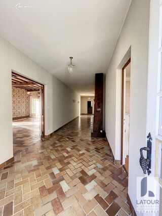  Propri�t�/ch�teau � vendre 7 pi�ces 220 m�