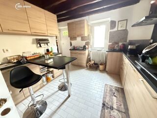  Propri�t�/ch�teau � vendre 12 pi�ces 474 m�