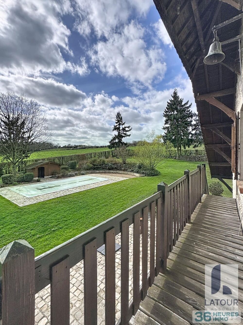 � vendre  Propri�t�/ch�teau Freneuse (78840)