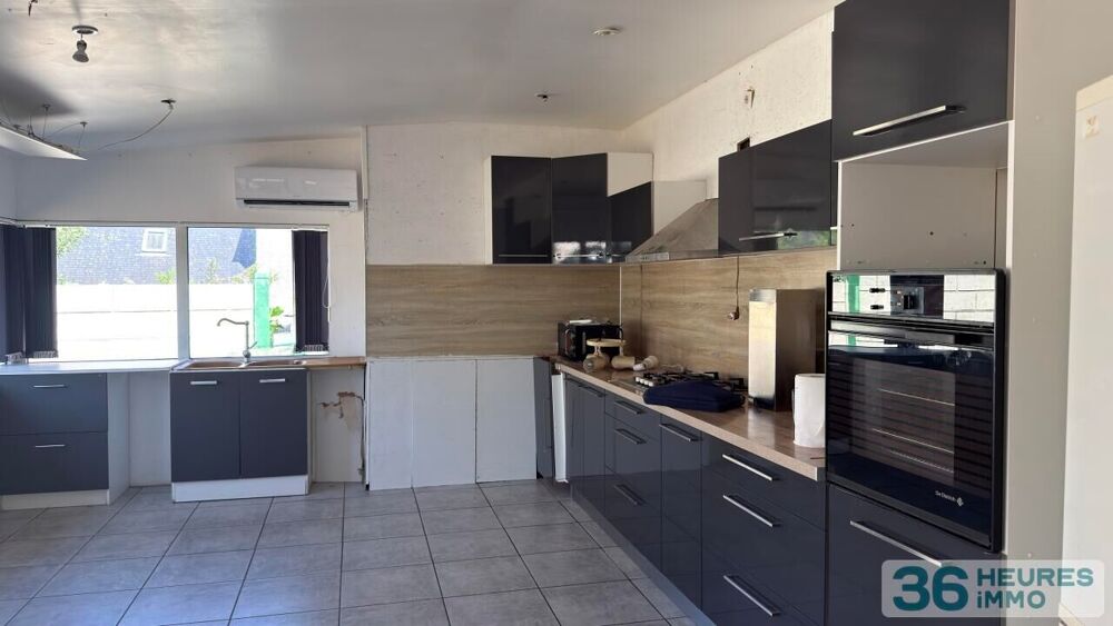 Maison de caractère à vendre à Collorec (29530)  170 m²....