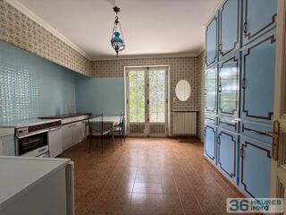 Maison � vendre 8 pi�ces 243 m�