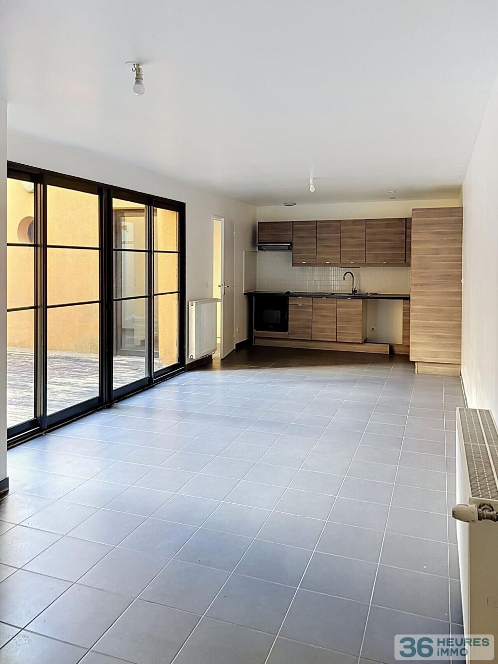 vente Appartement - 5 pièce(s) - 103 m² Saint-Ouen (93400)