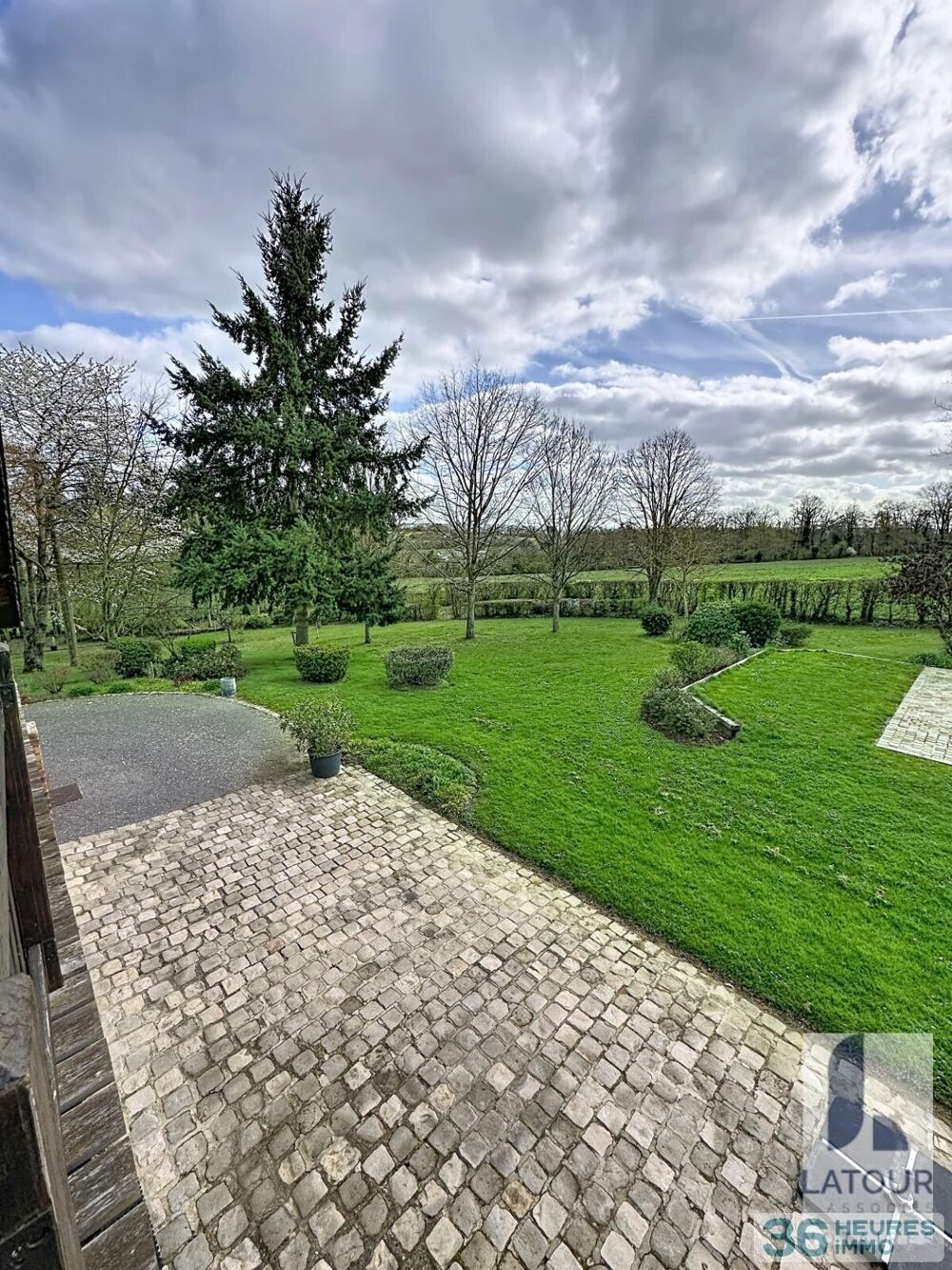 � vendre  Propri�t�/ch�teau Freneuse (78840)