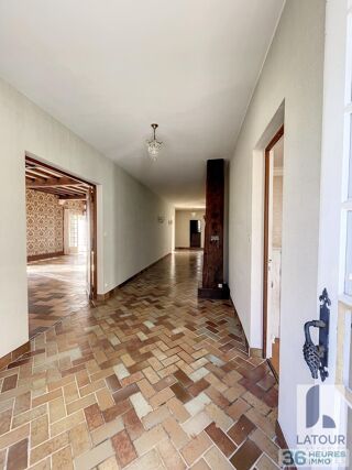  Propri�t�/ch�teau � vendre 220 m�