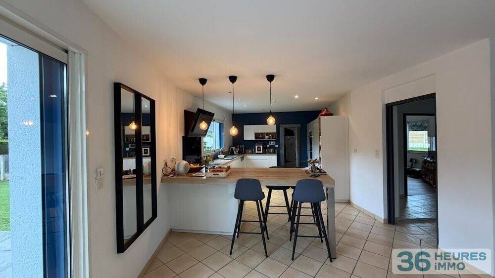 Maison à vendre à Redon  Belle propriété familiale de 2....